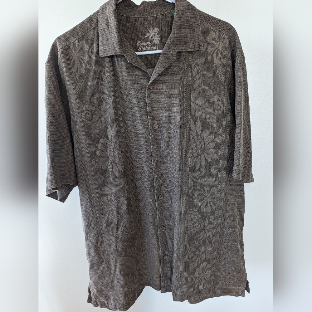 Tommy Bahama Men's 100% Silk Aloha Shirt - Taupe - Sz Medium